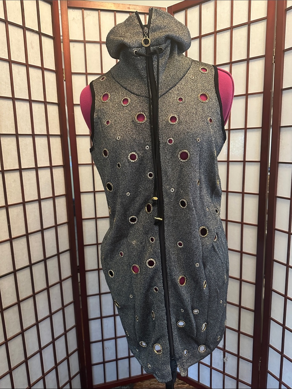 Sleeveless Hooded Zip Vest with Grommet Cutouts - Gray with Pink Accents